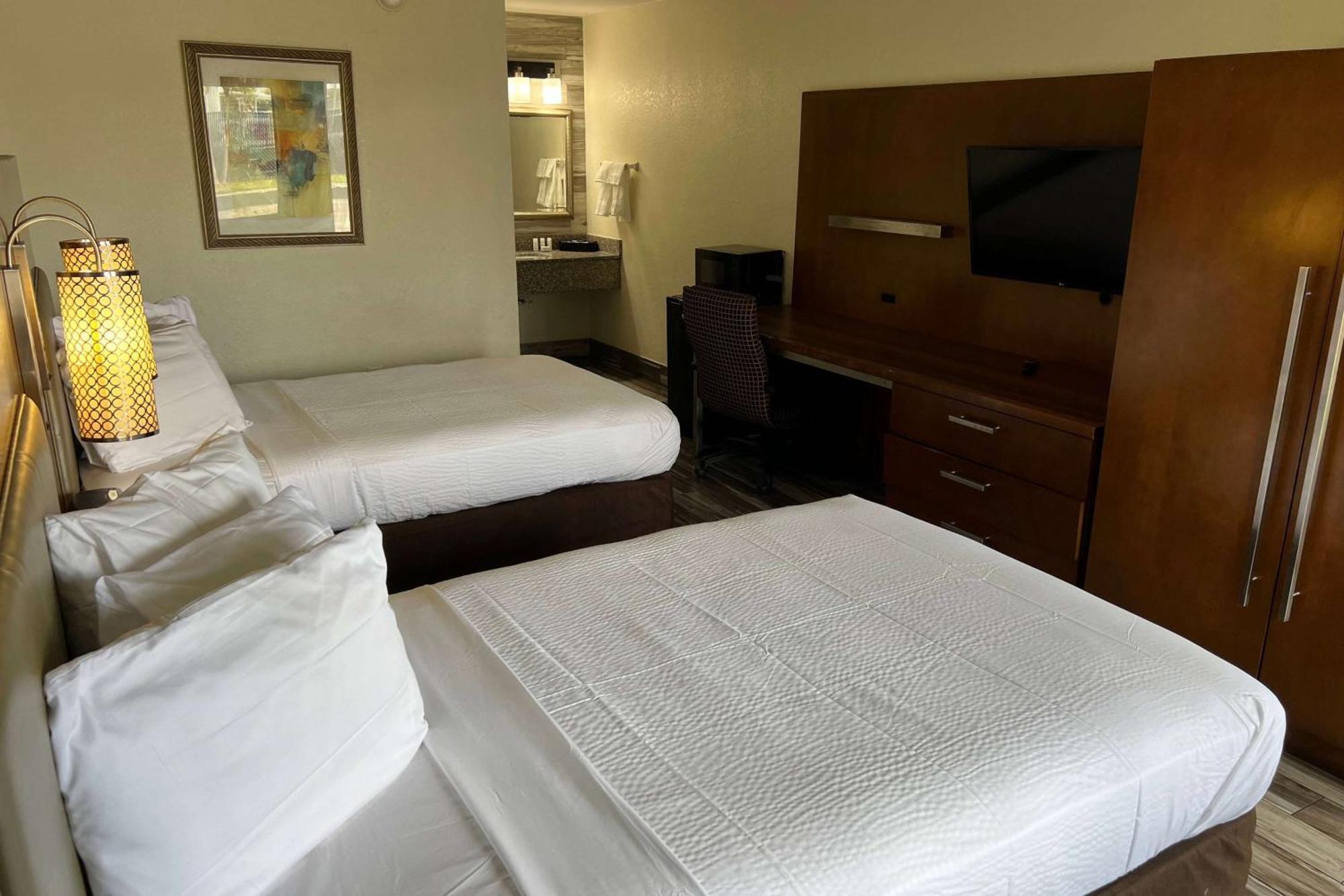 Baymont By Wyndham Orlando Downtown Hotel Exterior photo