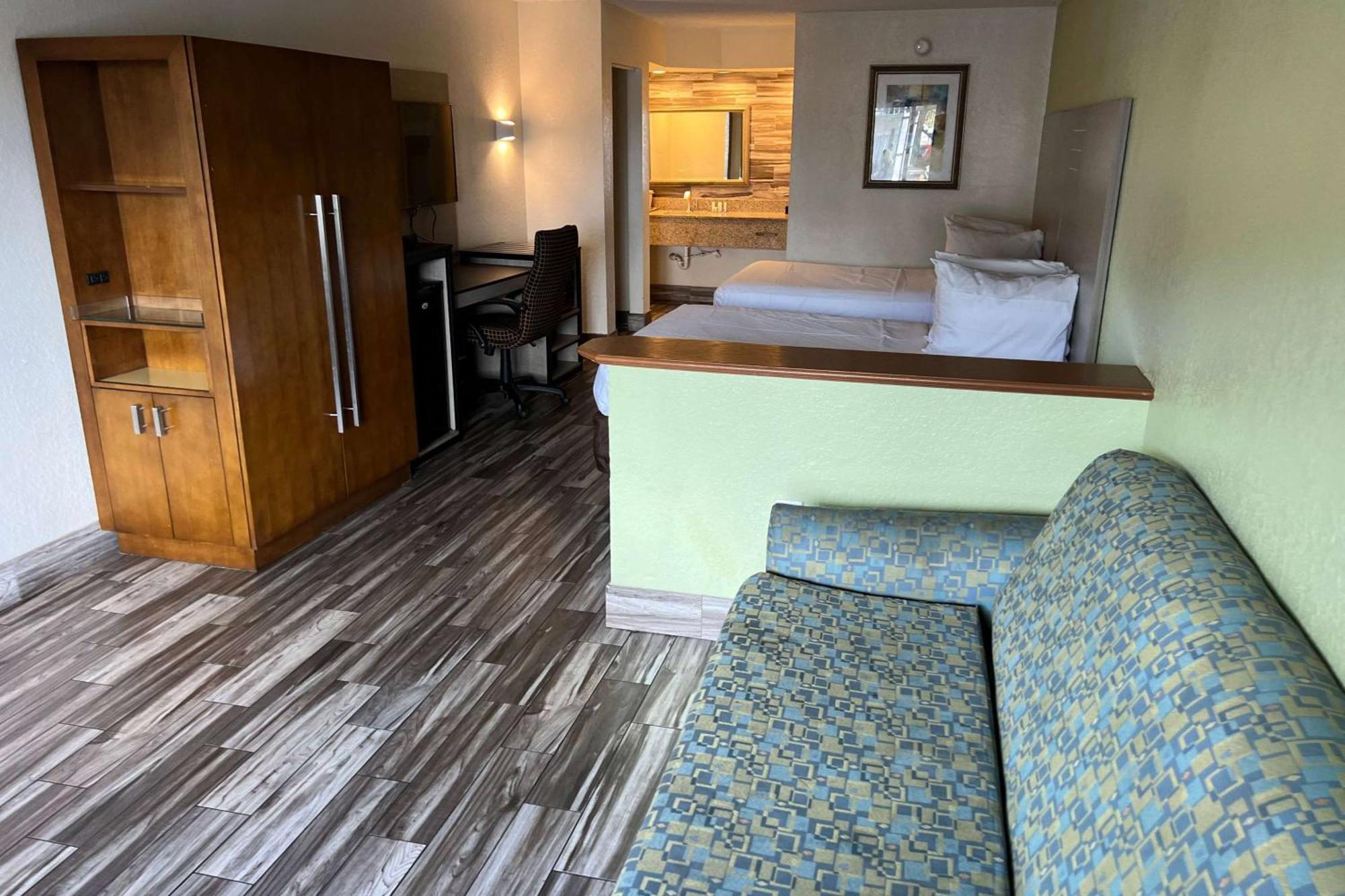 Baymont By Wyndham Orlando Downtown Hotel Exterior photo
