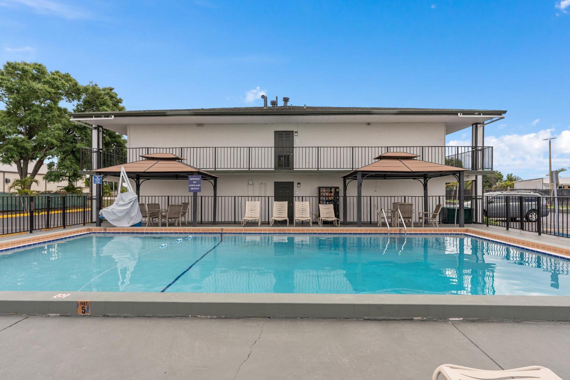 Baymont By Wyndham Orlando Downtown Hotel Exterior photo