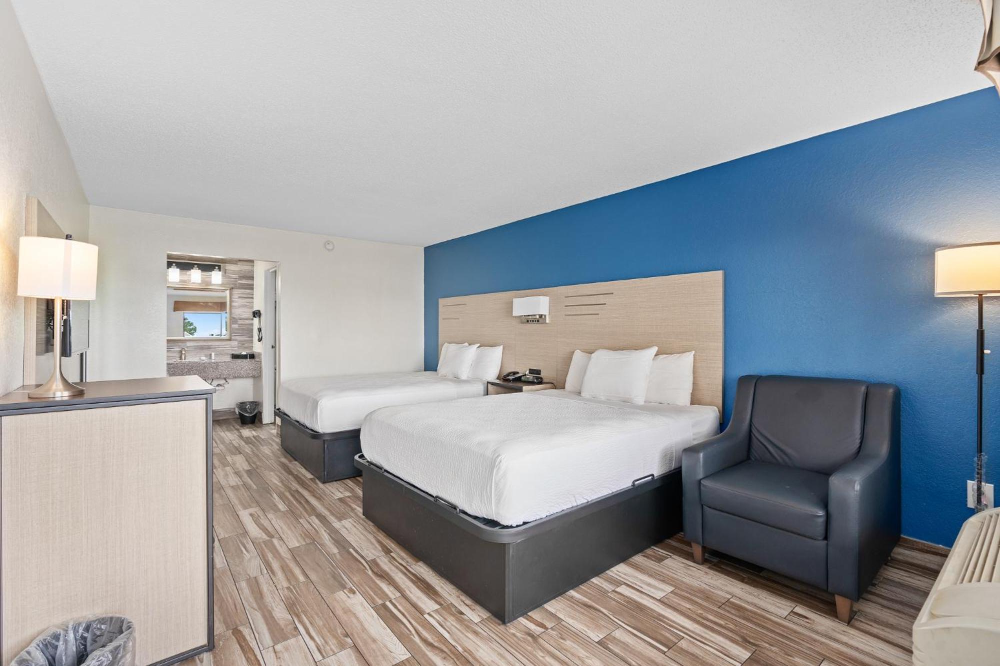Baymont By Wyndham Orlando Downtown Hotel Exterior photo