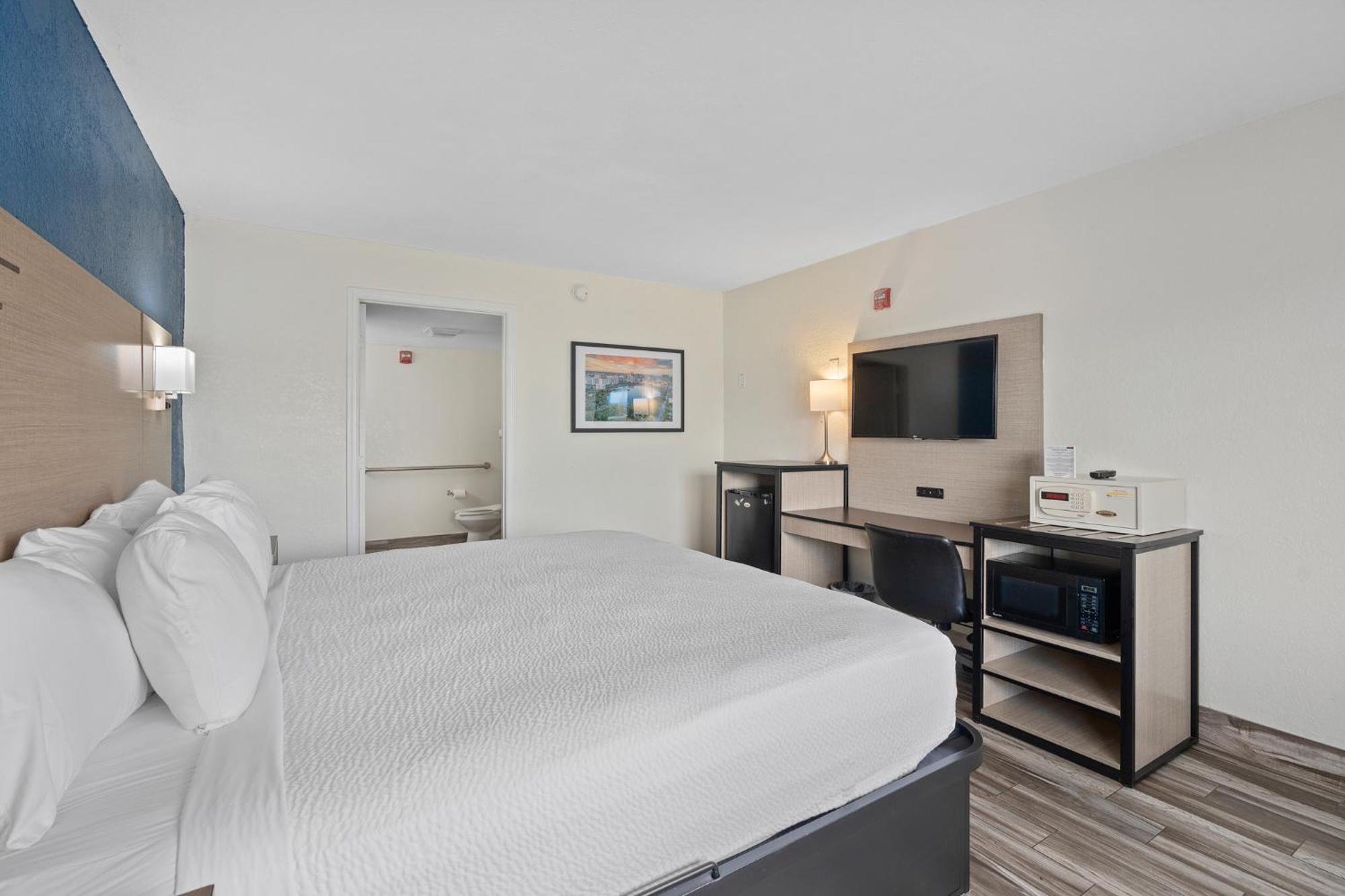 Baymont By Wyndham Orlando Downtown Hotel Exterior photo